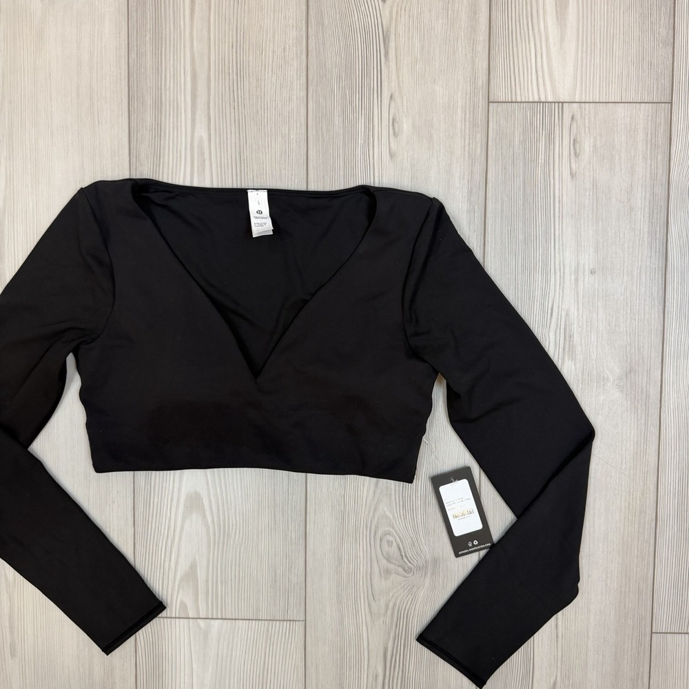 NWT‎ Lululemon X Peloton Everlux V-neck Long Sleeve Bra Cropped Top Large Black - Picture 3 of 9